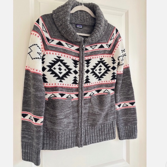 Patagonia Vintage Women’s Full Zip Sweater – Size Small - Picture 2 of 10